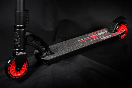 Skiro MGP VX4 Pro - črn – Madd Gear – slika 5