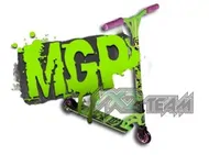 Skiro MGP Team Edition - zelen – Madd Gear