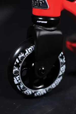 Skiro MGP Team Edition - rdeče – Madd Gear – slika 4